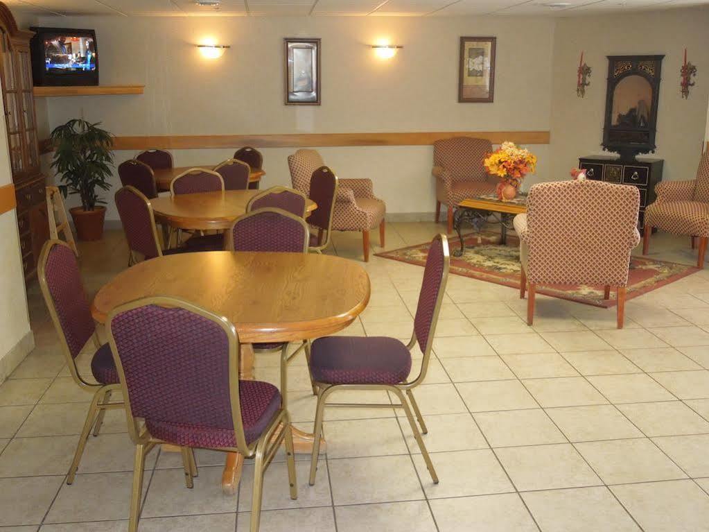 Baymont By Wyndham Essex Burlington Area Otel Dış mekan fotoğraf