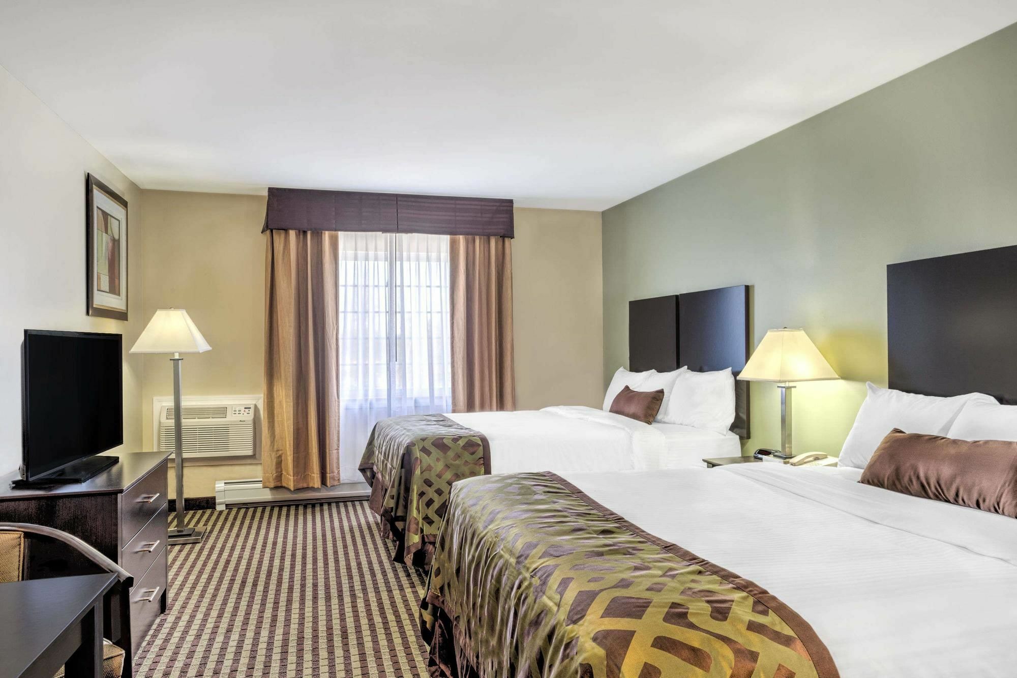 Baymont By Wyndham Essex Burlington Area Otel Dış mekan fotoğraf