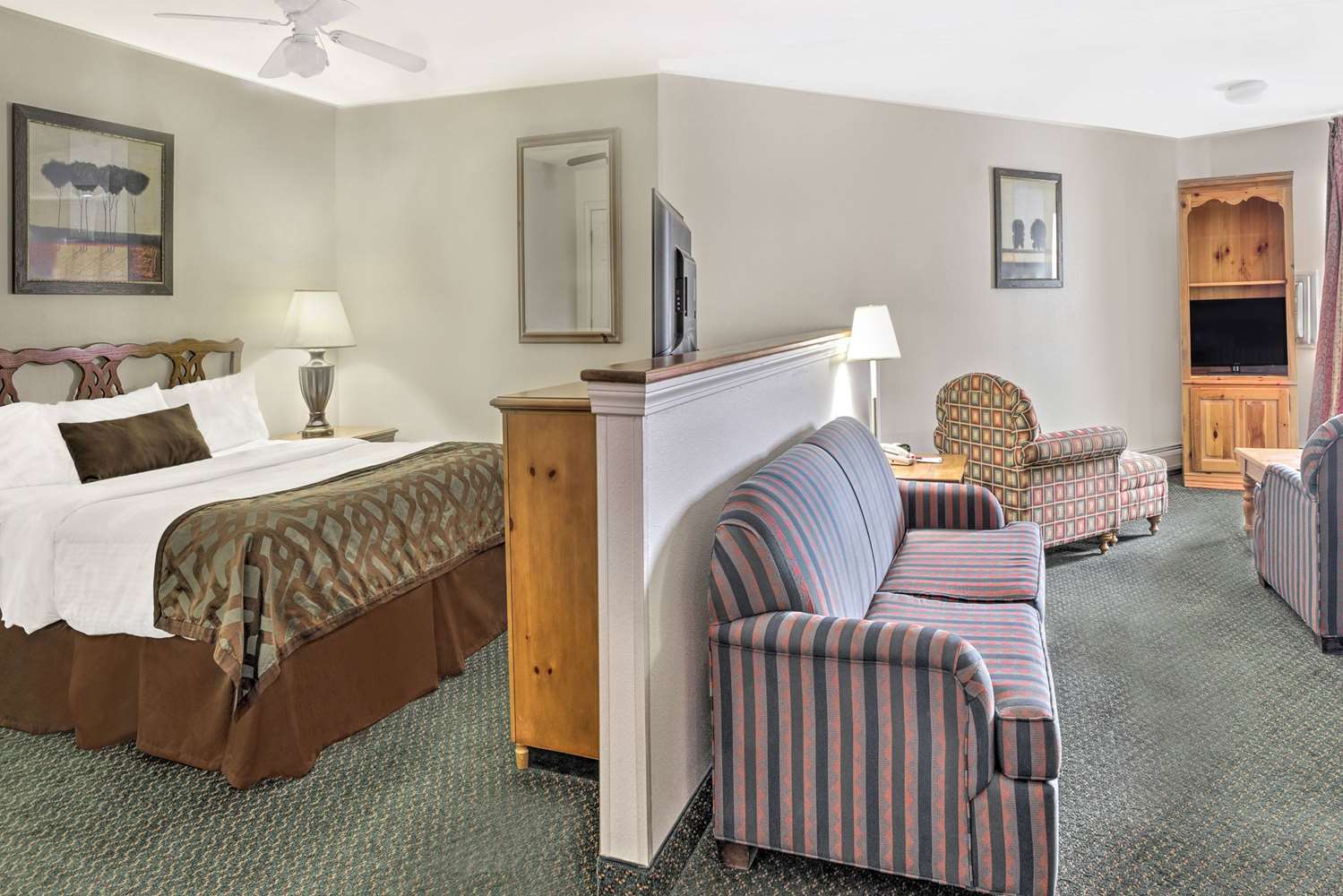 Baymont By Wyndham Essex Burlington Area Otel Dış mekan fotoğraf